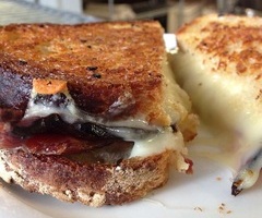 Grilled Chese & Bacon